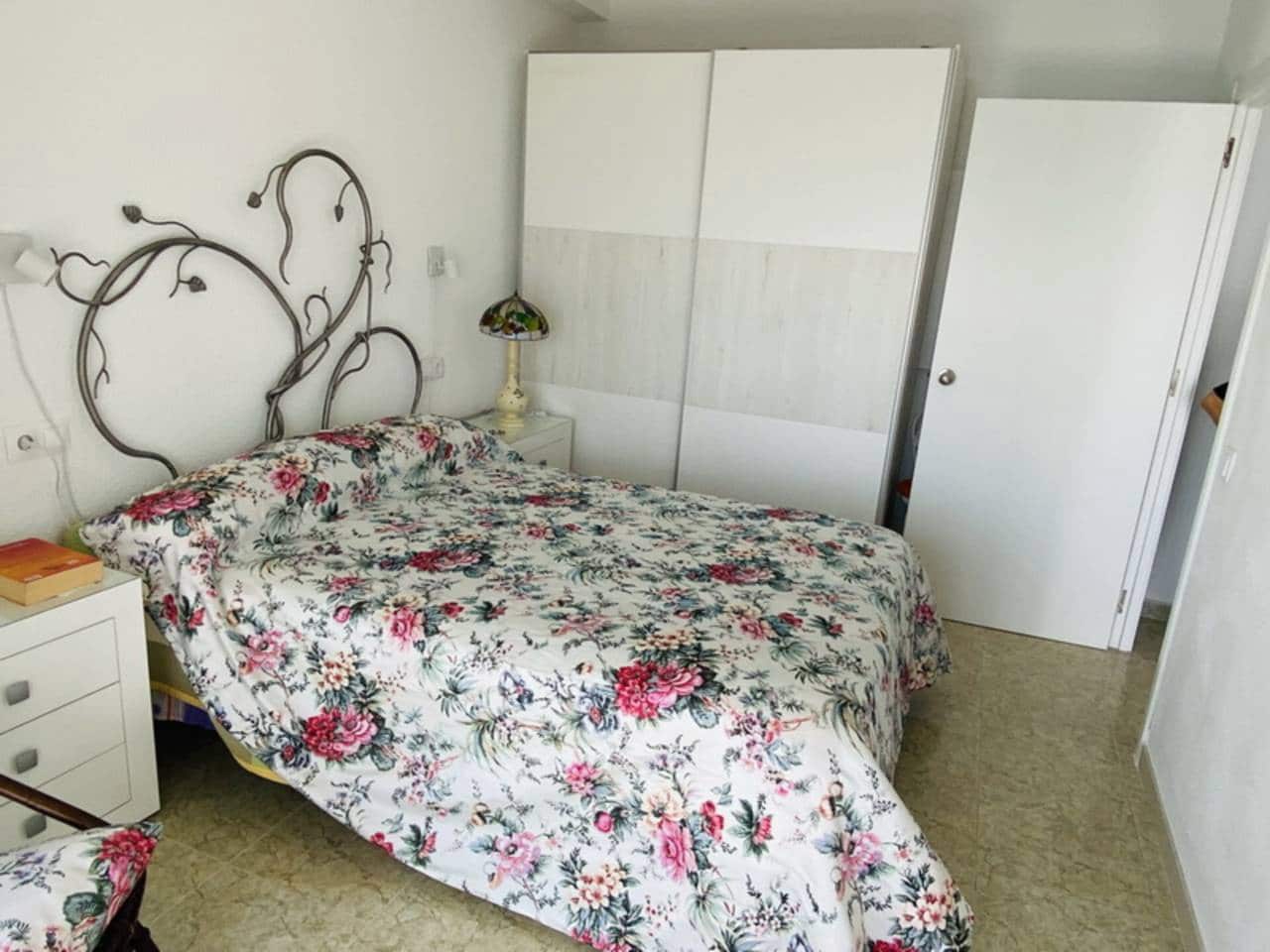 2 quarto Apartamento para arrendar em Velilla com piscina - 800 € (Ref: 9451390)