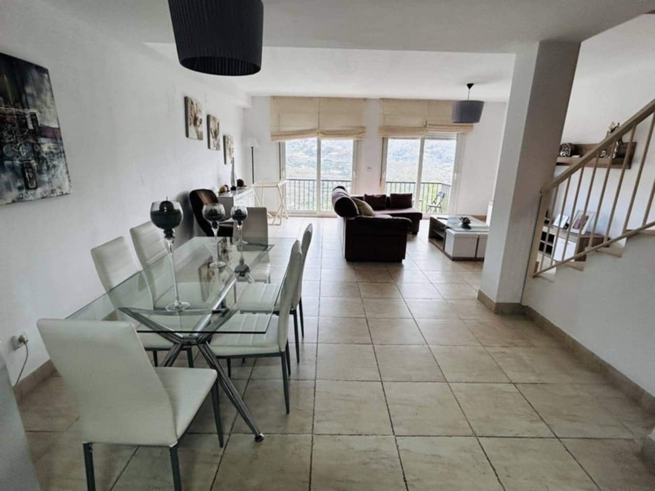 3 bedroom Townhouse for sale in Velilla - € 280,000 (Ref: 9451391)