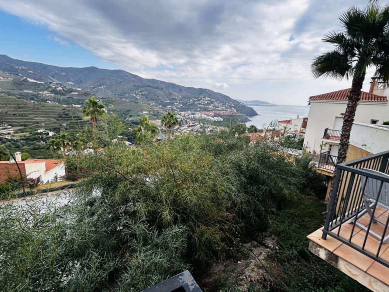 3 bedroom Townhouse for sale in Velilla - € 280,000 (Ref: 9451391)