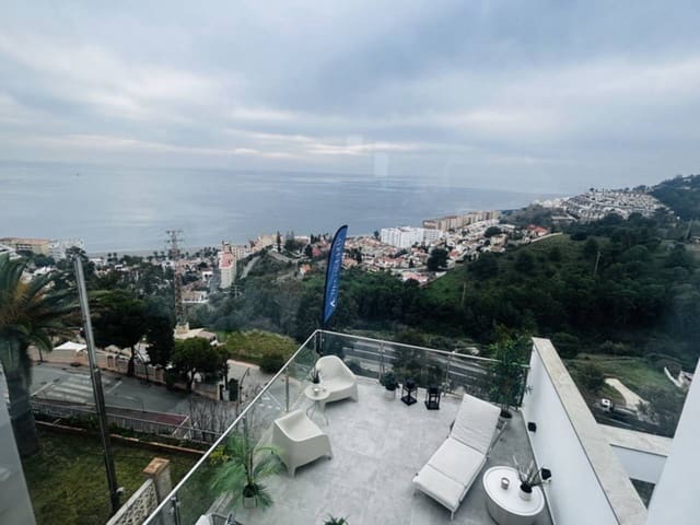 2 makuuhuone Huoneisto myytävänä paikassa Velilla, Almuñécar mukana 
autotalli - 213 000 € (Ref: 9452488)