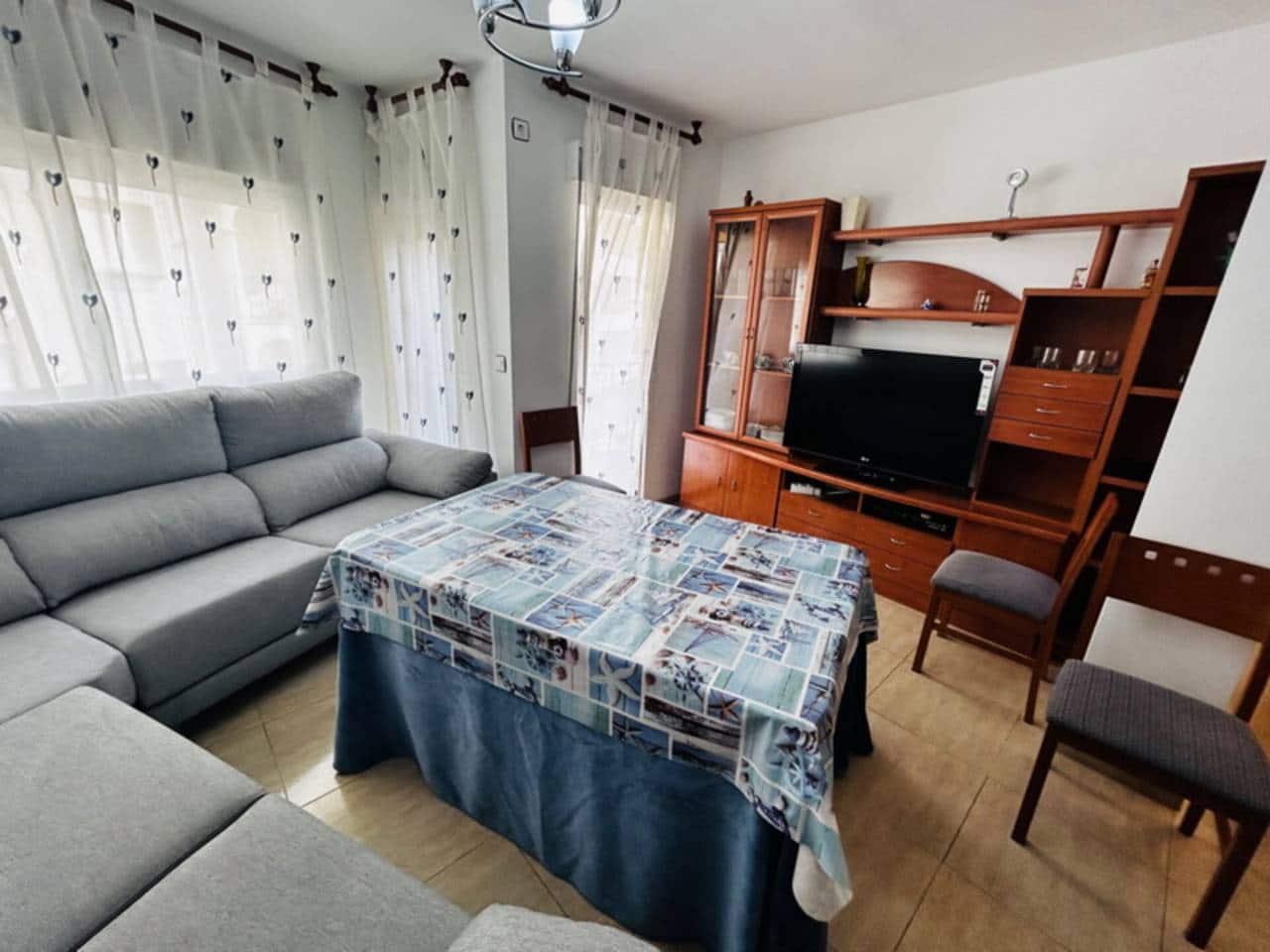 Appartement de 4 chambres à louer à Almunecar - 900 € (Ref: 9471645)