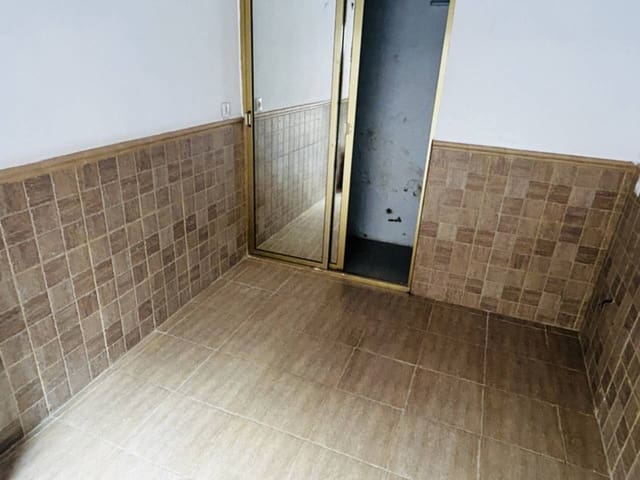 Bureau à vendre à Almuñécar - 35 000 € (Ref: 9473755)