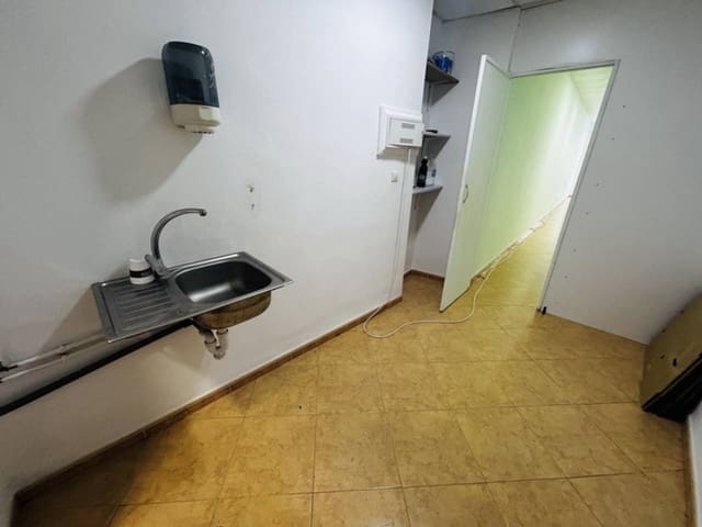 Commercial for rent in Almuñécar - € 500 (Ref: 9473756)