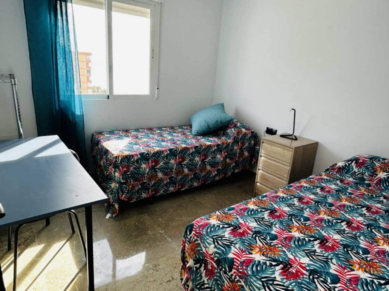 3 sypialnia Apartament do wynajęcia w Velilla z garażem - 1 200 € (Ref: 9528873)