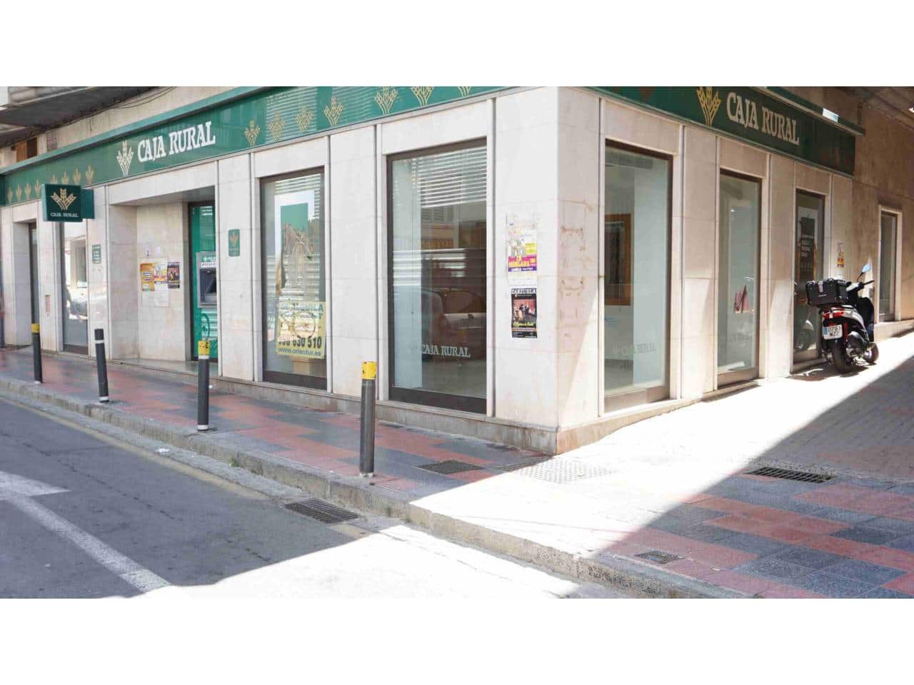 Commercial for rent in Almunecar - € 2,800 (Ref: 9585266)