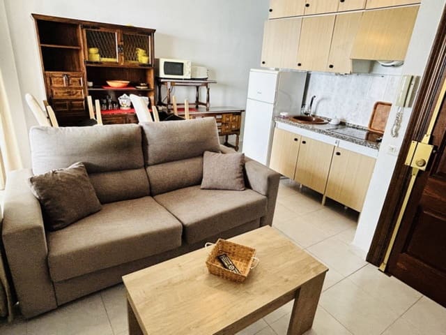 1 sypialnia Apartament na sprzedaż w Velilla, Almuñécar z basenem - 195 000 € (Ref: 9603581)