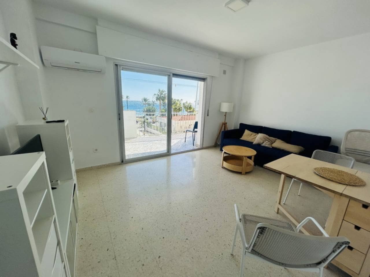 1 makuuhuone Huoneisto vuokrattavana paikassa Velilla mukana uima-altaan - 750 € (Ref: 9603582)