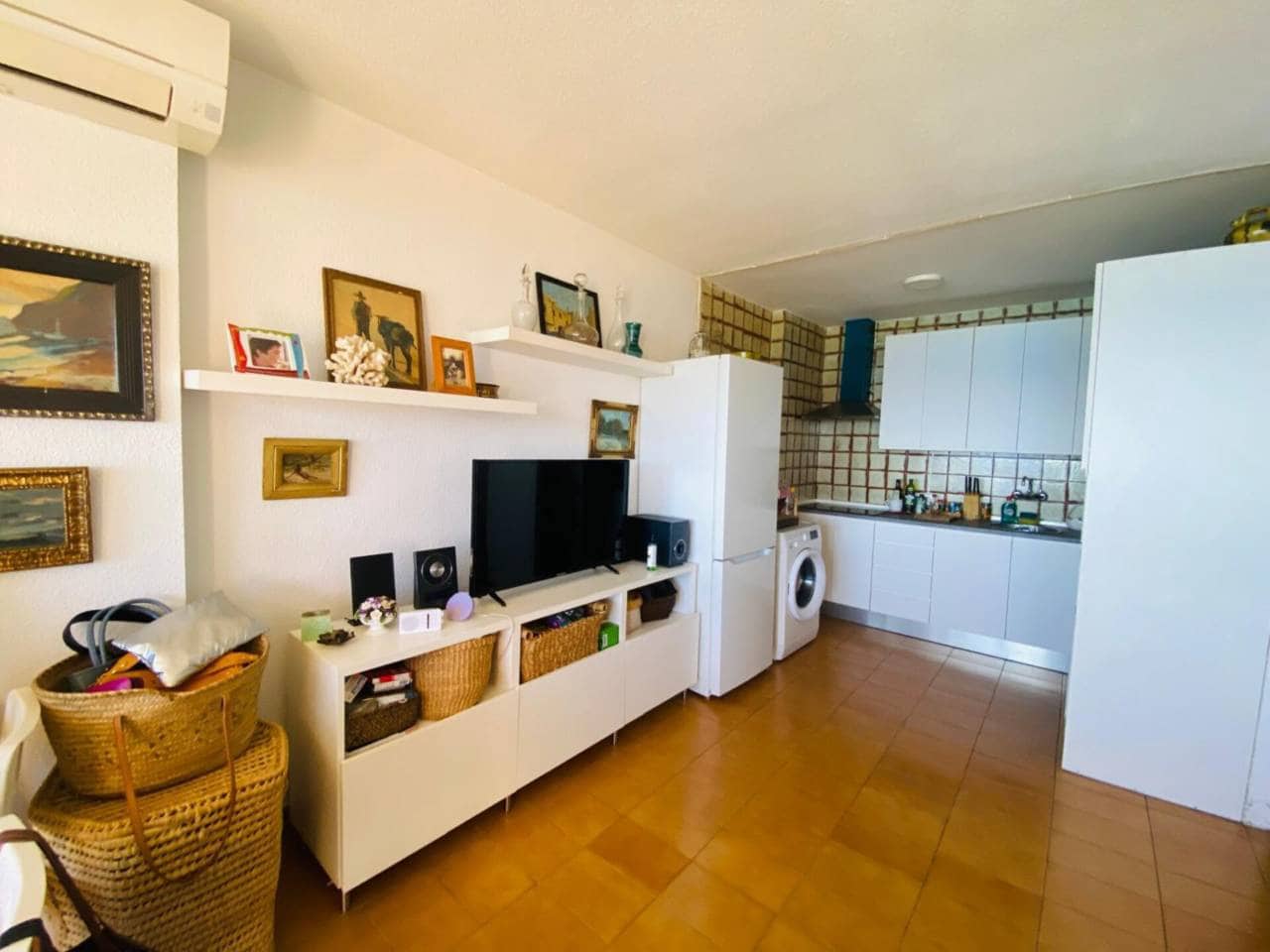 2 bedroom Apartment for sale in Velilla with pool - € 320,000 (Ref: 9625142)