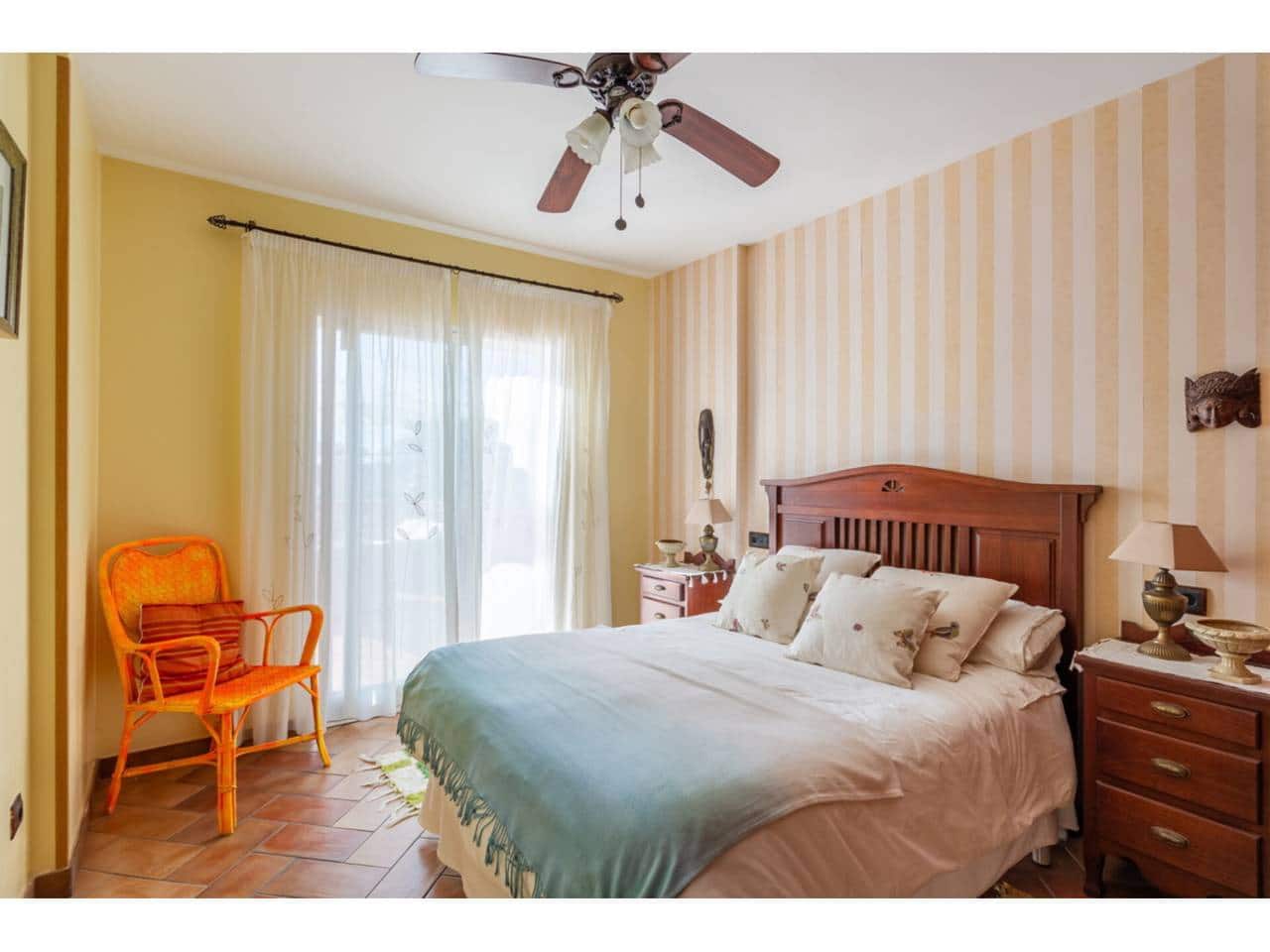 5 soverom Villa til salgs i Velilla med svømmebasseng garasje - € 950 000 (Ref: 9650627)