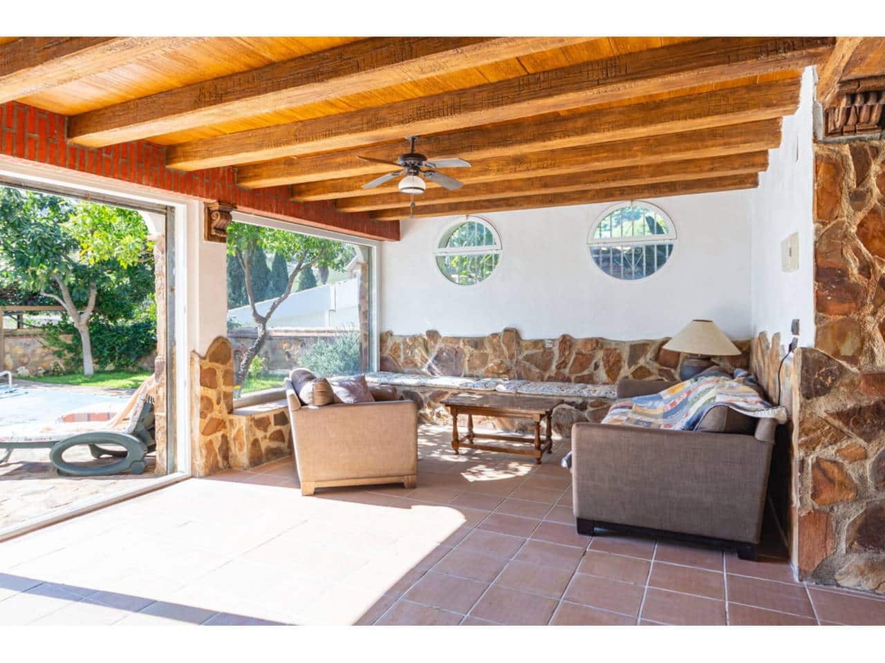 5 soverom Villa til salgs i Velilla med svømmebasseng garasje - € 950 000 (Ref: 9650627)