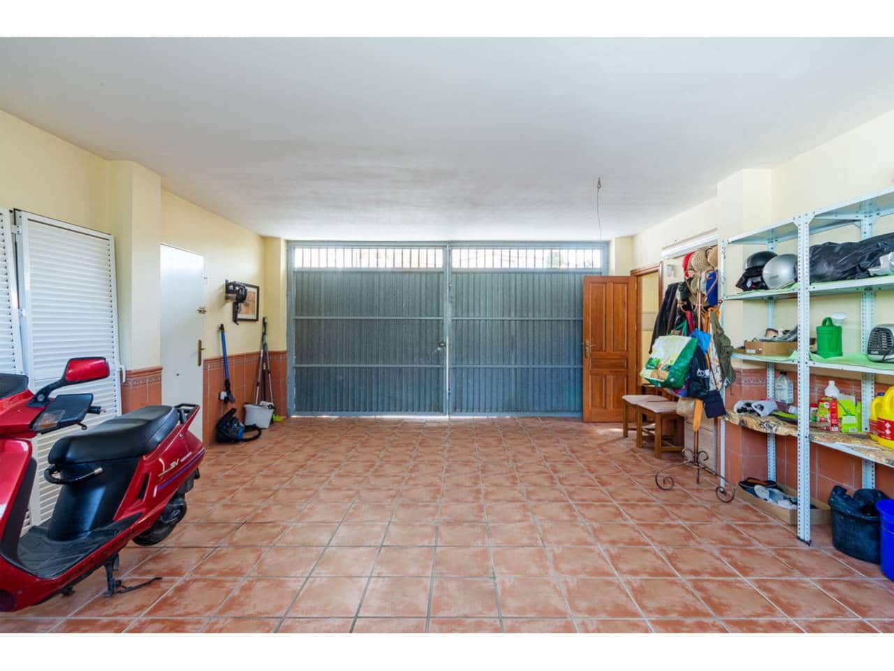 5 soverom Villa til salgs i Velilla med svømmebasseng garasje - € 950 000 (Ref: 9650627)