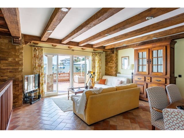 5 soverom Villa til salgs i Velilla, Almuñécar med svømmebasseng garasje - € 950 000 (Ref: 9650627)