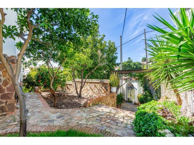 5 soverom Villa til salgs i Velilla, Almuñécar med svømmebasseng garasje - € 950 000 (Ref: 9650627)