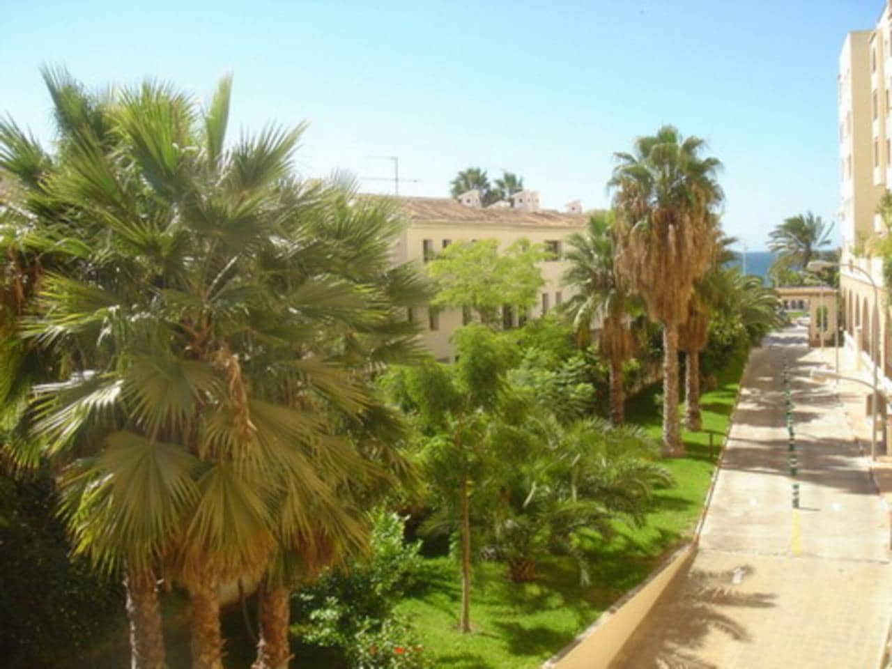 2 bedroom Apartment for sale in Almunecar with pool garage - € 295,000 (Ref: 9654306)