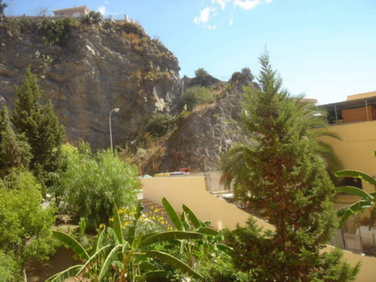 2 bedroom Apartment for sale in Almunecar with pool garage - € 295,000 (Ref: 9654306)