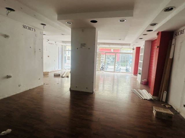 Commercial for rent in Almuñécar - € 850 (Ref: 9703319)