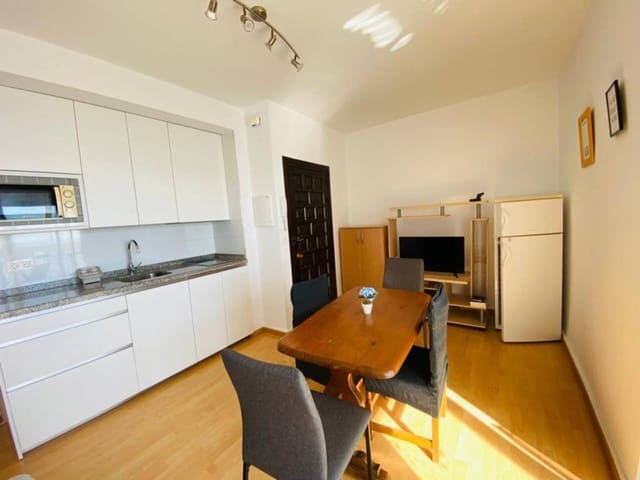 1 bedroom Apartment for sale in Velilla, Almuñécar with pool - € 260,000 (Ref: 9750865)