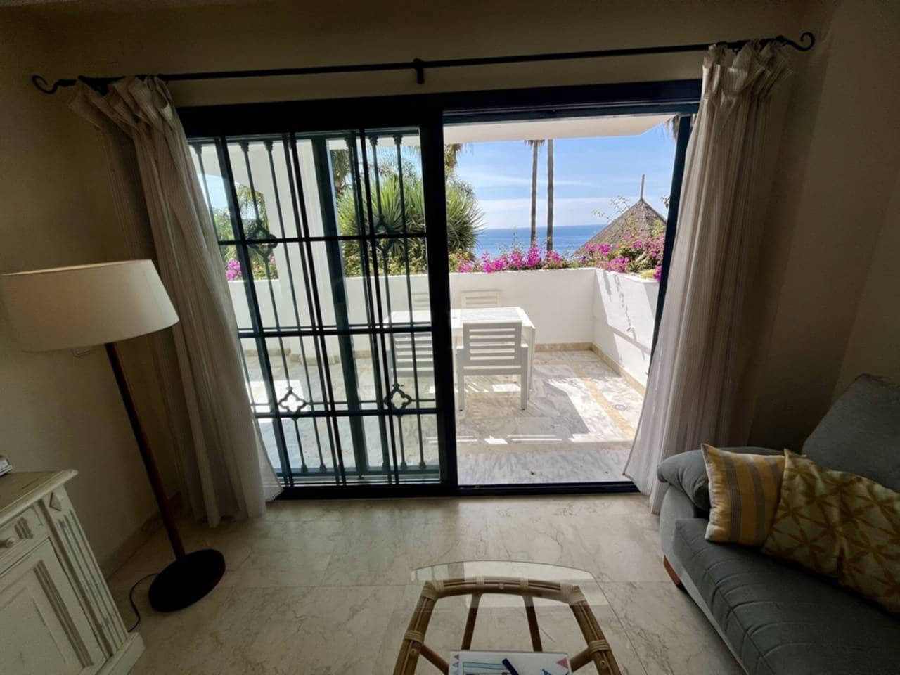 2 soveværelse Lejlighed til salg i Taramay med swimmingpool garage - € 365.000 (Ref: 9751518)