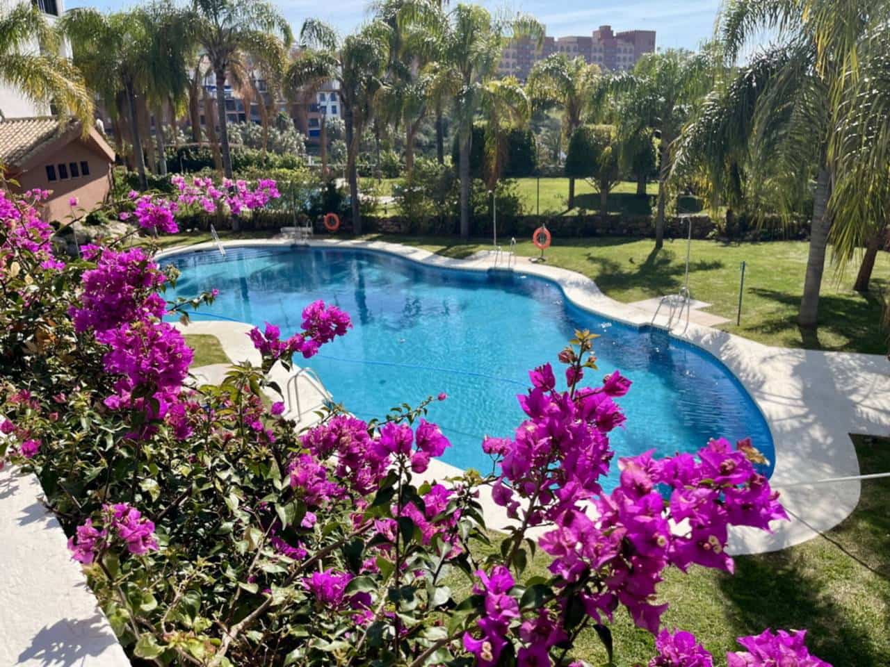 2 soveværelse Lejlighed til salg i Taramay med swimmingpool garage - € 365.000 (Ref: 9751518)