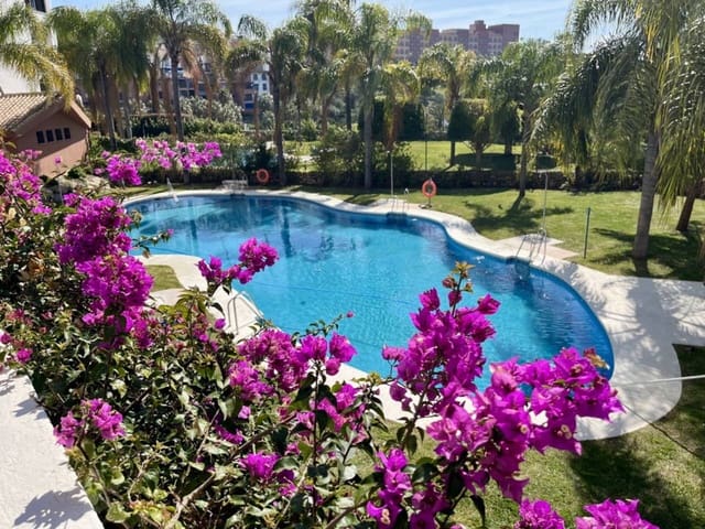 2 sovrum Lägenhet till salu i Taramay, Almuñécar med pool garage - 365 000 € (Ref: 9751518)