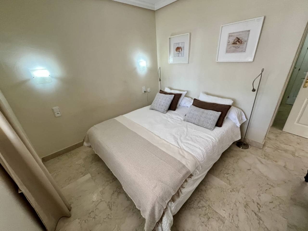 2 soveværelse Lejlighed til salg i Taramay med swimmingpool garage - € 365.000 (Ref: 9751519)