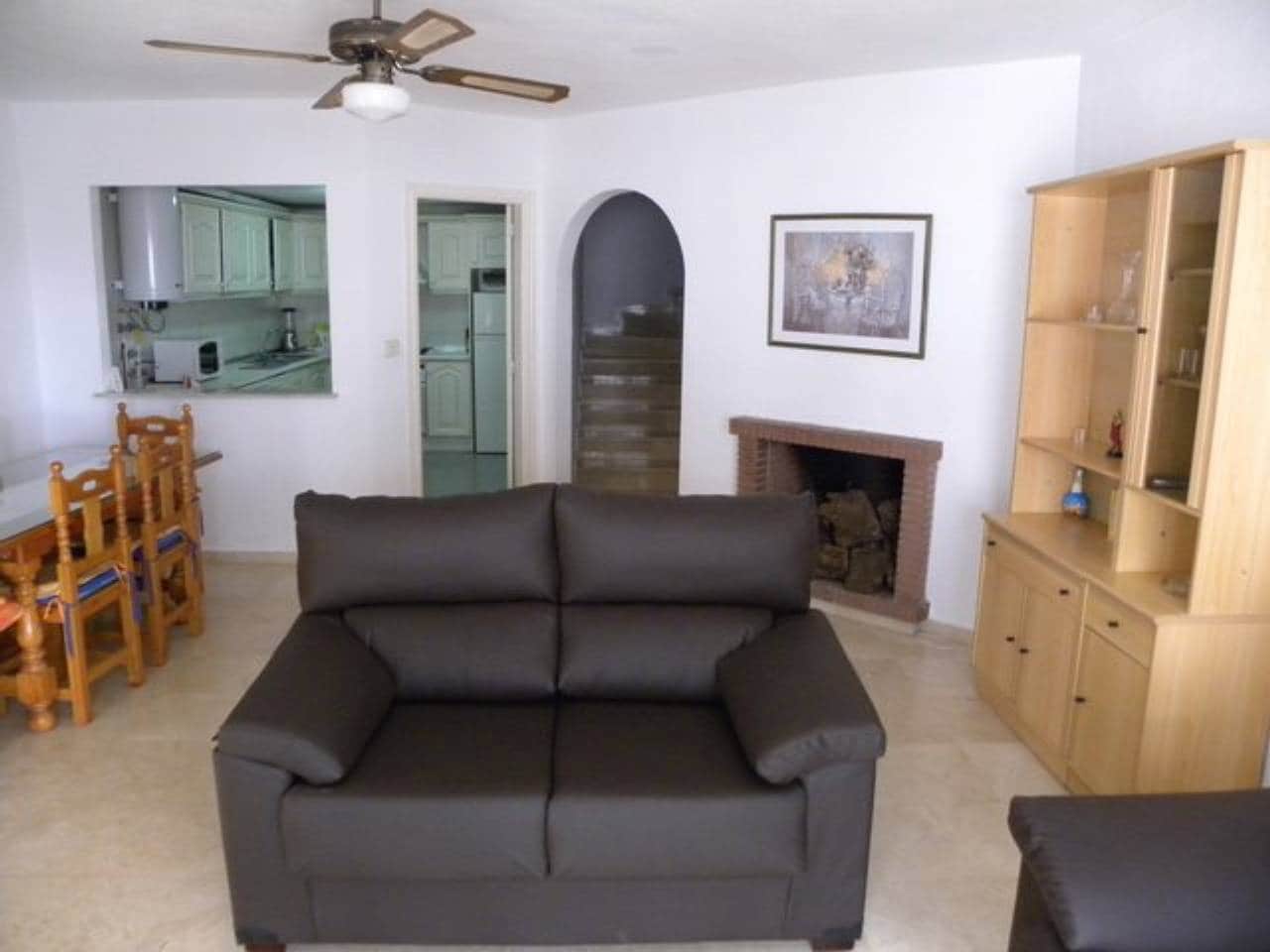 3 soveværelse Byhus til leje i Almunecar med swimmingpool - € 800 (Ref: 9755134)