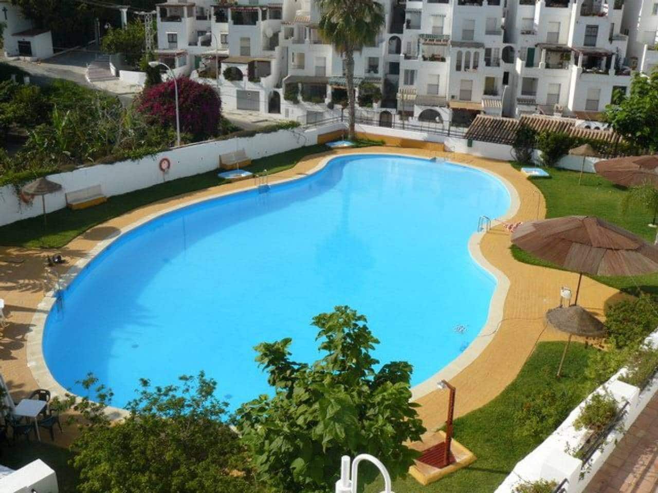 3 soveværelse Byhus til leje i Almunecar med swimmingpool - € 800 (Ref: 9755134)