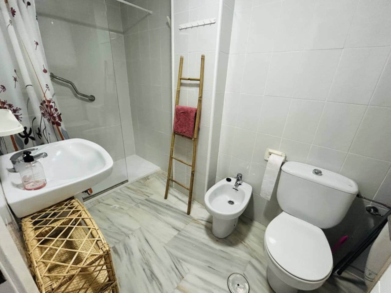 2 sypialnia Apartament na sprzedaż w Velilla z basenem - 330 000 € (Ref: 9782914)