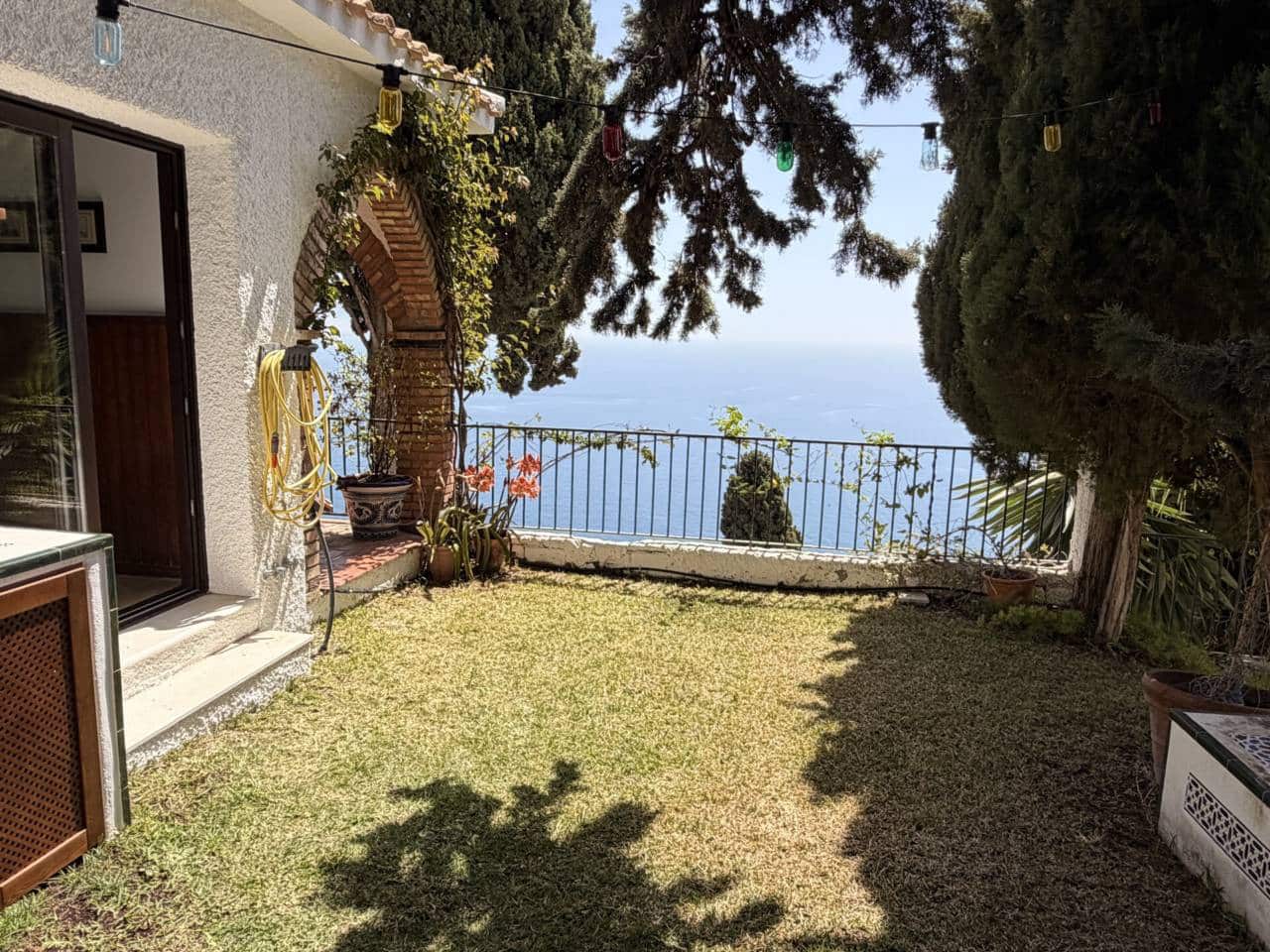 3 soveværelse Villa til salg i Velilla med swimmingpool - € 650.000 (Ref: 9795937)