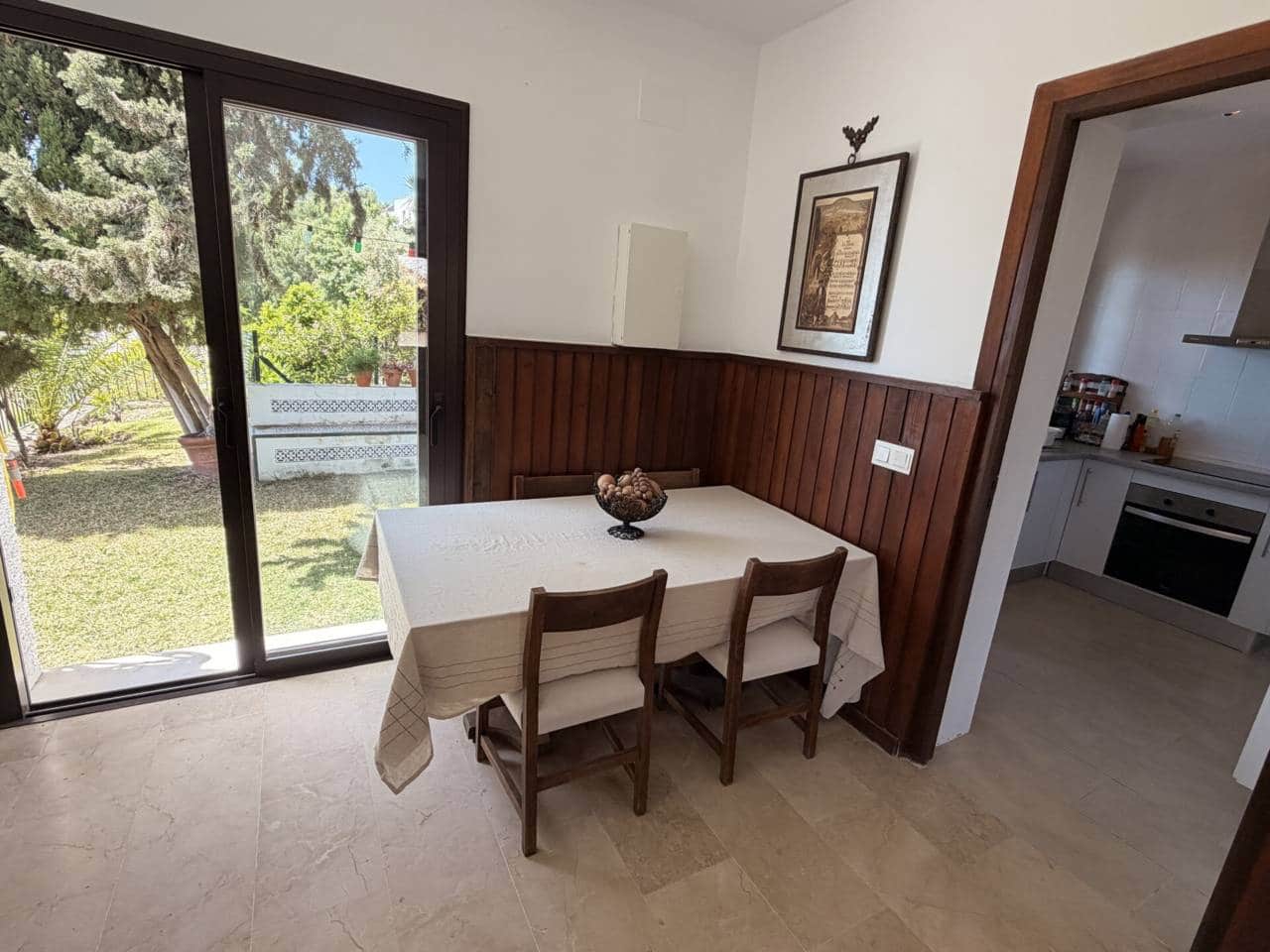 3 soveværelse Villa til salg i Velilla med swimmingpool - € 650.000 (Ref: 9795937)