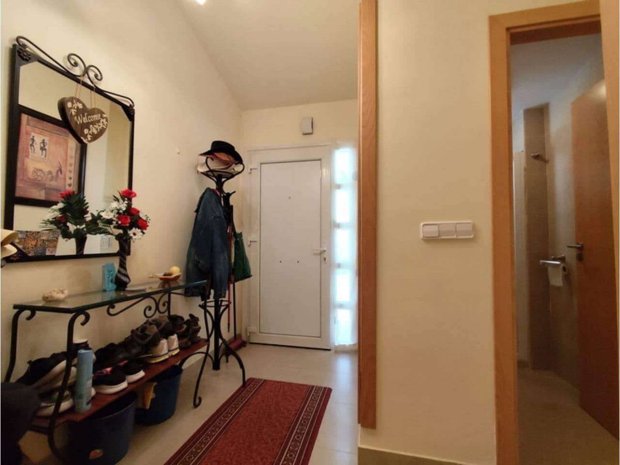 3 makuuhuone Omakotitalo myytävänä paikassa Velilla - 280 000 € (Ref: 9854746)