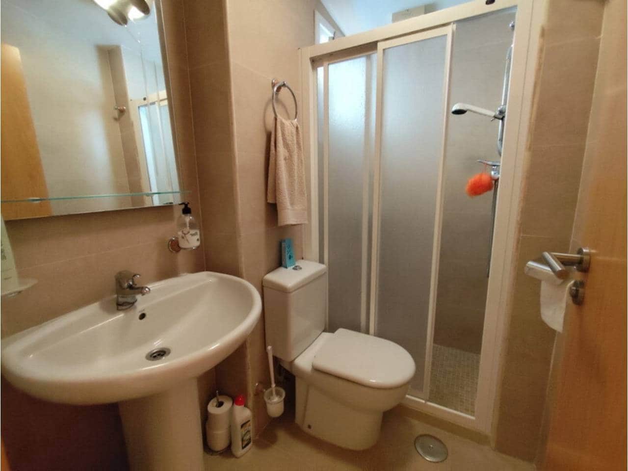 3 makuuhuone Omakotitalo myytävänä paikassa Velilla - 280 000 € (Ref: 9854746)