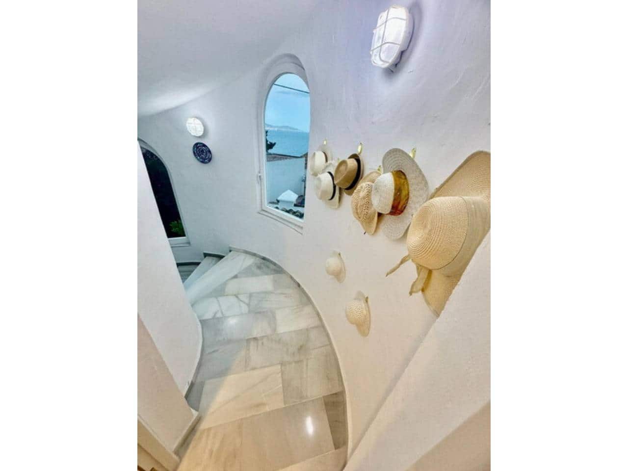 2 sypialnia Willa na sprzedaż w Velilla z basenem garażem - 630 000 € (Ref: 9874376)