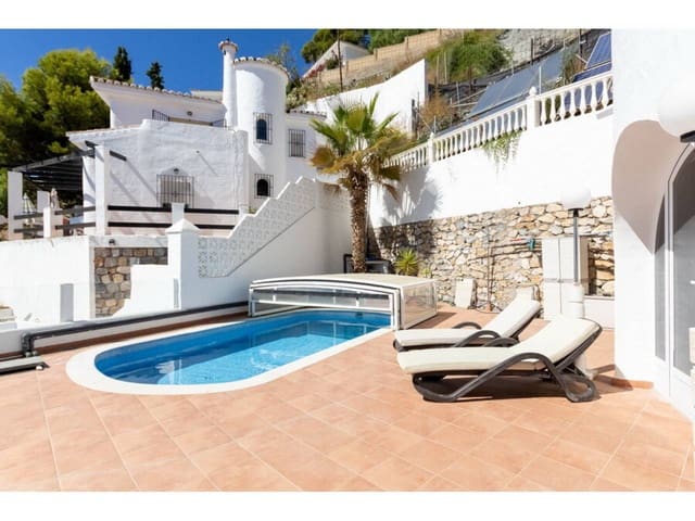 2 soverom Villa til salgs i Velilla, Almuñécar med svømmebasseng garasje - € 598 000 (Ref: 9874376)