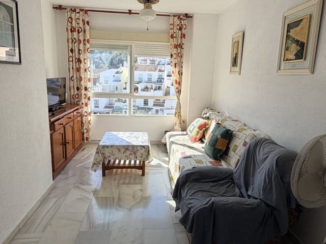 1 makuuhuone Huoneisto myytävänä paikassa Velilla, Almuñécar mukana uima-altaan - 185 000 € (Ref: 9877772)
