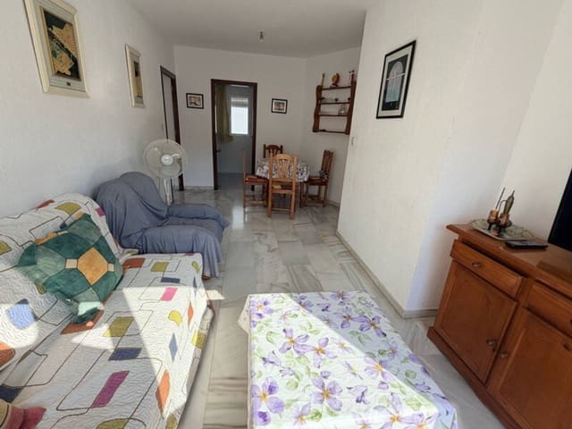 1 makuuhuone Huoneisto myytävänä paikassa Velilla, Almuñécar mukana uima-altaan - 185 000 € (Ref: 9877772)