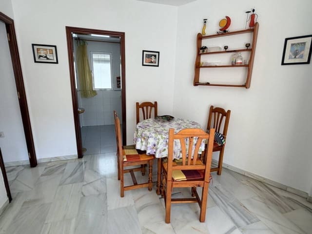 1 makuuhuone Huoneisto myytävänä paikassa Velilla, Almuñécar mukana uima-altaan - 185 000 € (Ref: 9877772)