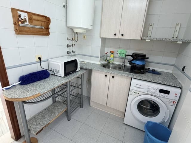 1 makuuhuone Huoneisto myytävänä paikassa Velilla, Almuñécar mukana uima-altaan - 185 000 € (Ref: 9877772)