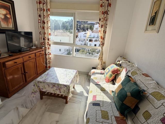 1 makuuhuone Huoneisto myytävänä paikassa Velilla, Almuñécar mukana uima-altaan - 185 000 € (Ref: 9877772)