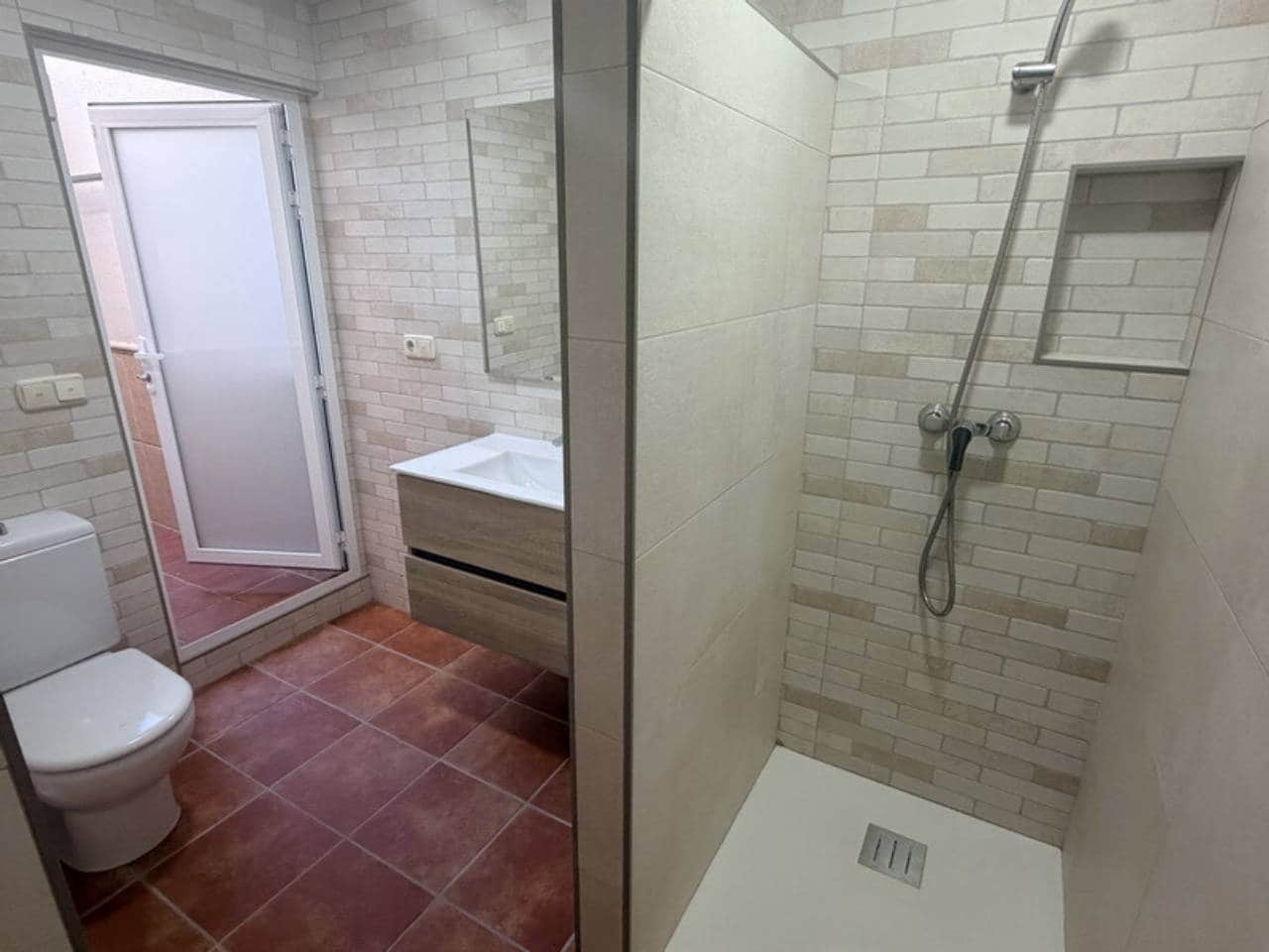 2 sypialnia Apartament do wynajęcia w Velilla - 900 € (Ref: 9877773)