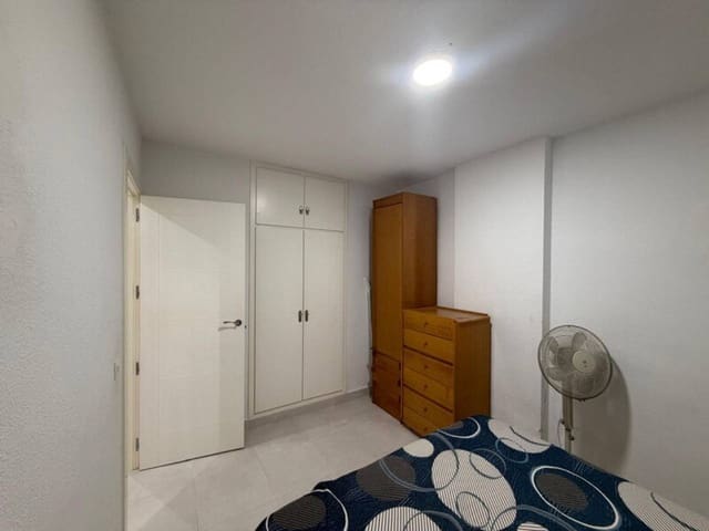 1 makuuhuone Huoneisto myytävänä paikassa Velilla, Almuñécar mukana uima-altaan - 270 000 € (Ref: 9898455)