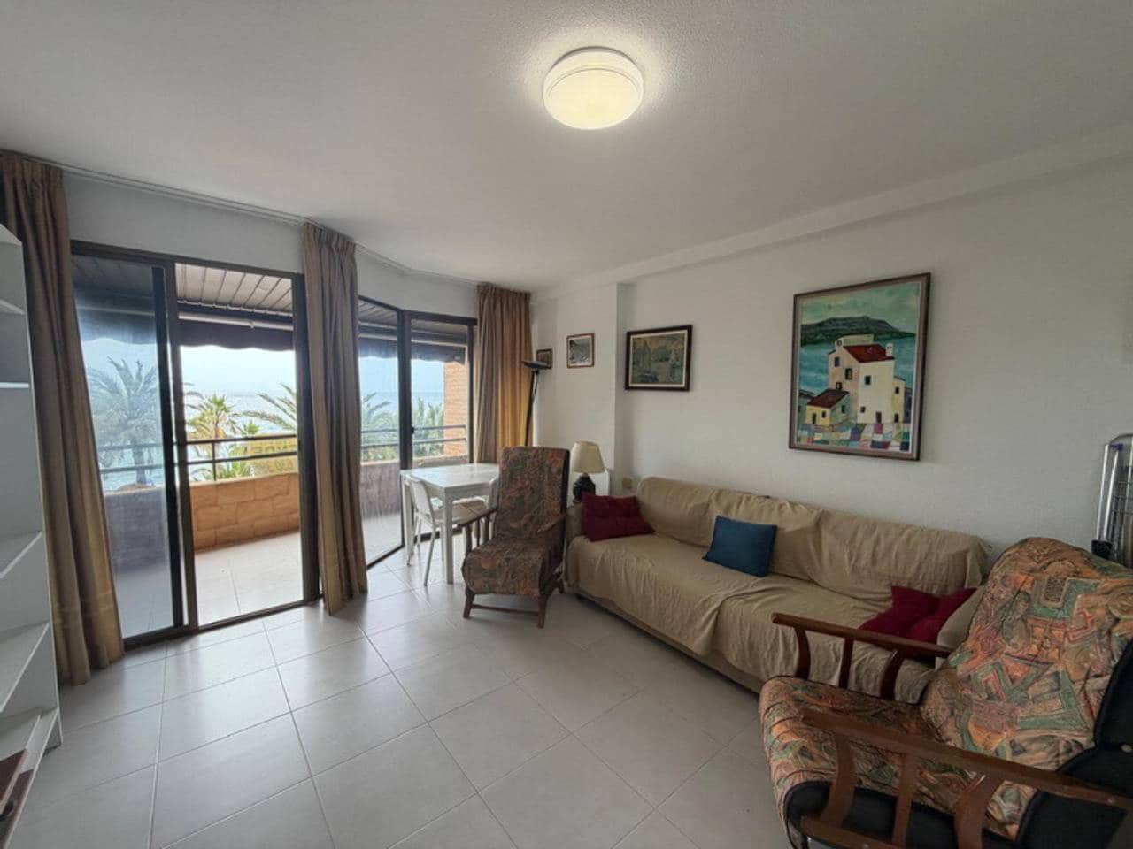 1 makuuhuone Huoneisto myytävänä paikassa Velilla mukana uima-altaan - 270 000 € (Ref: 9898455)