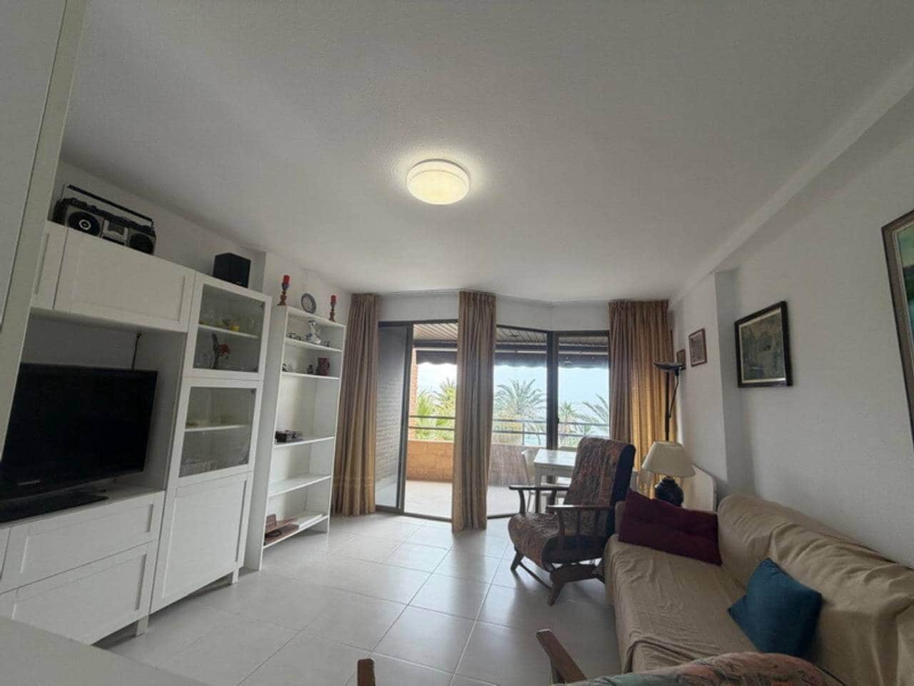 1 makuuhuone Huoneisto myytävänä paikassa Velilla mukana uima-altaan - 270 000 € (Ref: 9898455)