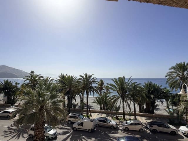 1 chambre Appartement à vendre à Velilla, Almuñécar avec piscine - 250 000 € (Ref: 9898455)