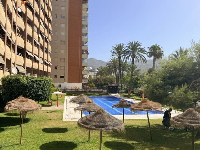 1 chambre Appartement à vendre à Velilla, Almuñécar avec piscine - 250 000 € (Ref: 9898455)