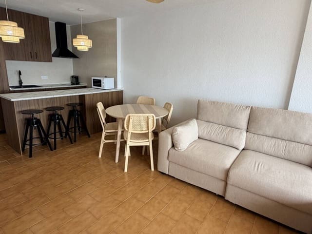 Appartement de 2 chambres à louer à Velilla, Almuñécar avec piscine garage - 1 000 € (Ref: 9916351)