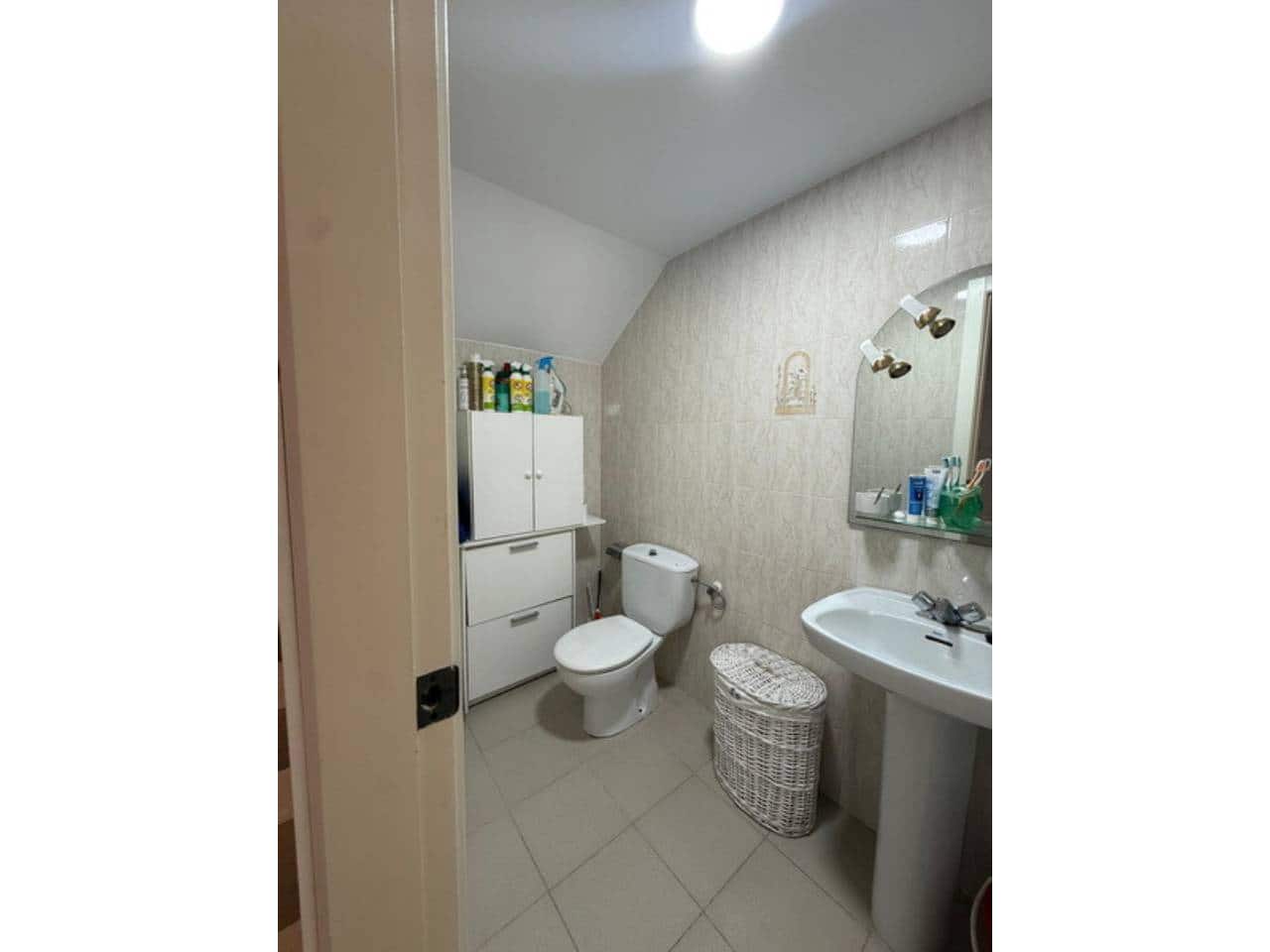 3 bedroom Townhouse for sale in Velilla with pool garage - € 275,000 (Ref: 9929984)