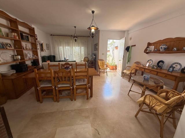 3 Zimmer Haus zu verkaufen in Velilla, Almuñécar mit Pool Garage - 275.000 € (Ref: 9929984)