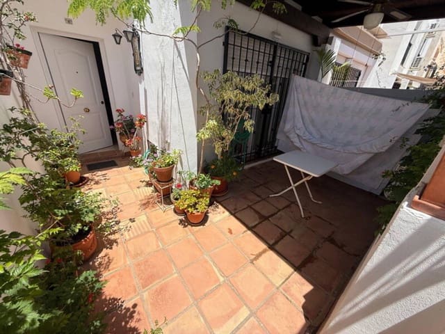 3 Zimmer Haus zu verkaufen in Velilla, Almuñécar mit Pool Garage - 275.000 € (Ref: 9929984)