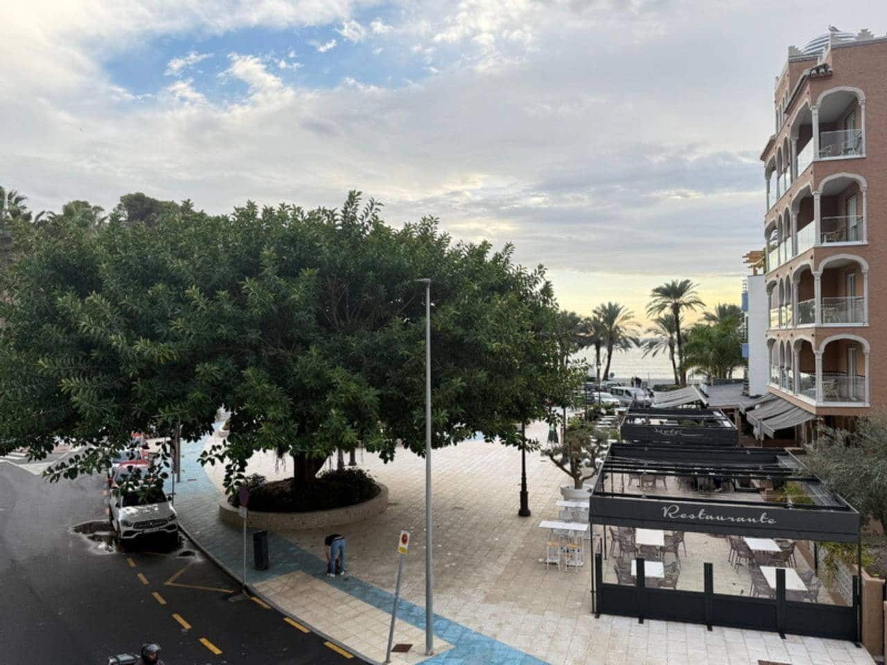 3 bedroom Apartment for sale in Almunecar - € 564,000 (Ref: 9939110)